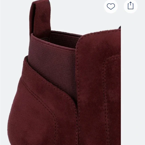 DV by Dolce Vita Burgundy Ankle Booties - Picture 3 of 12